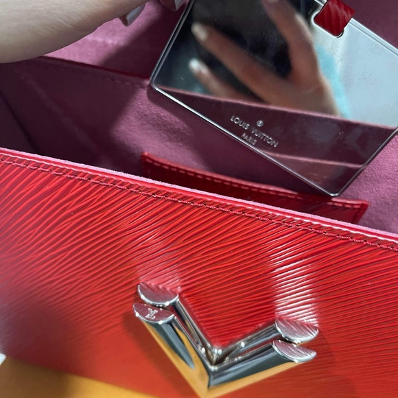 LV with box and recipe cards - Picture 3 of 3